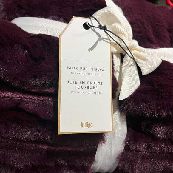 Indigo Faux Fur Throw - Picture 3 of 6